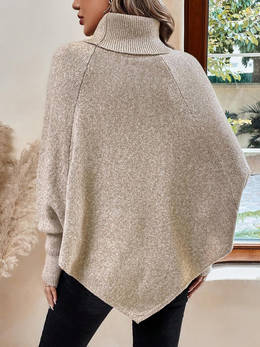 Alexis | Pull Poncho à Col Montant et Manches Chauve-Souris en Maille Torsadée