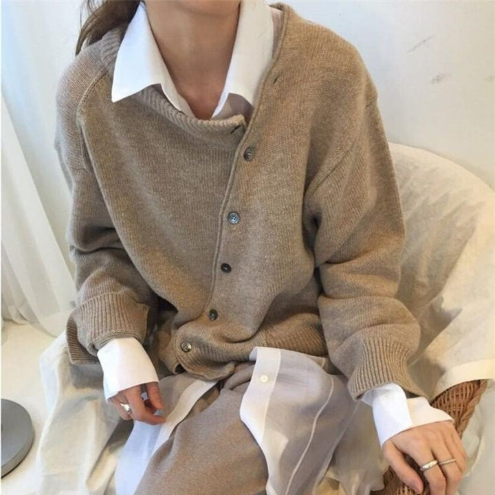 Luna | Cardigan en Maille Douce Boutons Asymétriques