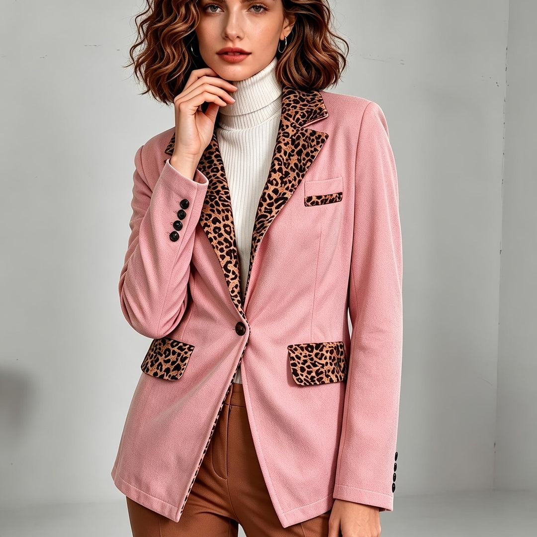 Clémentine | Blazer cintré en velours à détails léopard