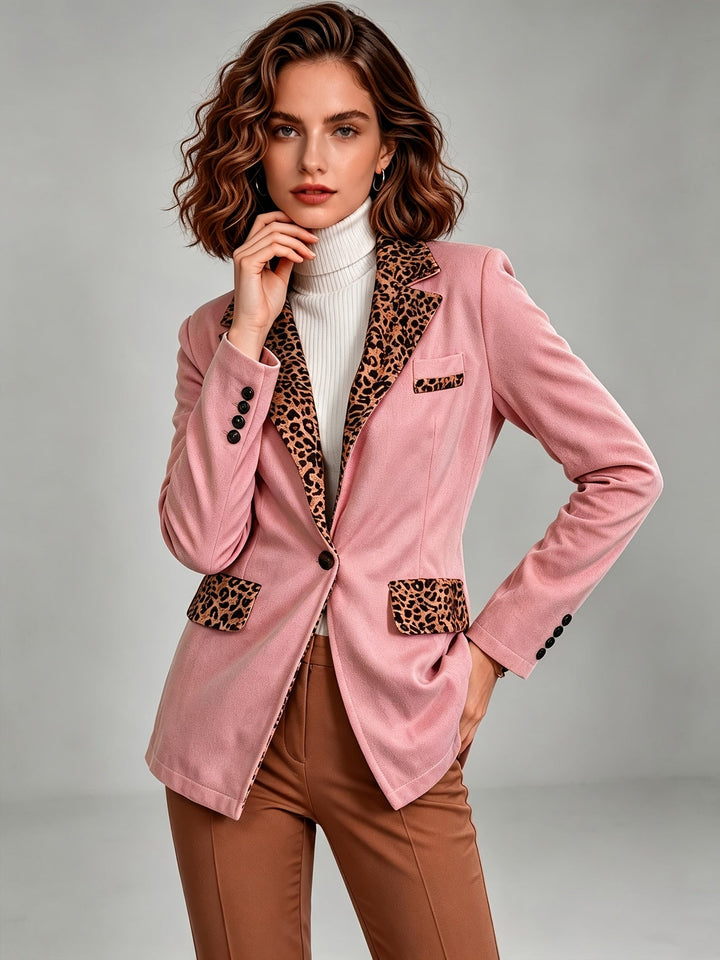 Clémentine | Blazer cintré en velours à détails léopard