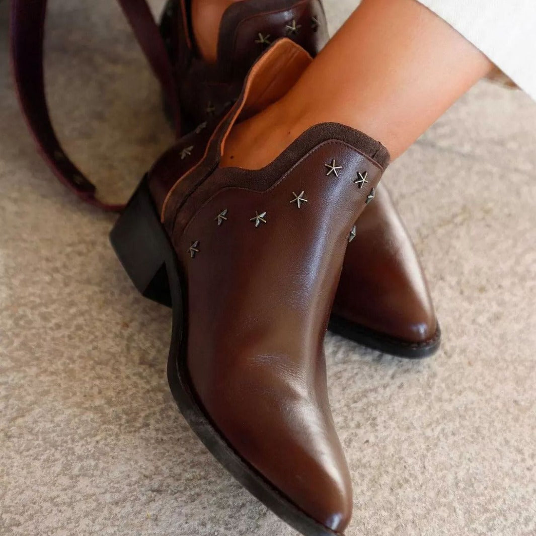 Carmen™ | Style Western Affirmé