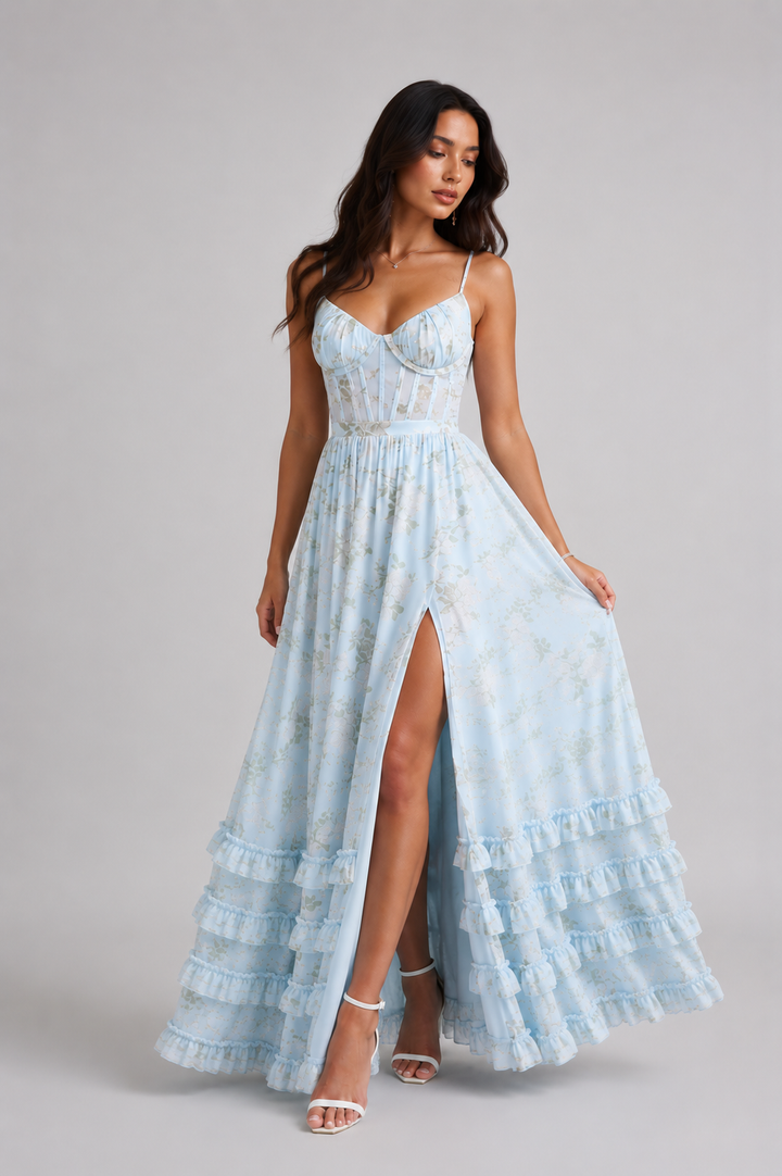 Robe Violetta | Silhouette Élégante et Envoûtante