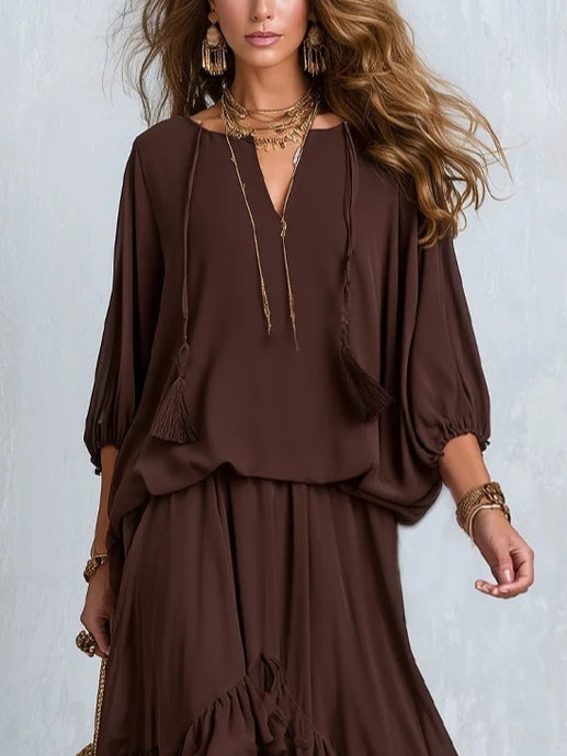 Ensemble Haut Col en V à Pompons et Jupe à Volants Superposés en Mousseline Marron