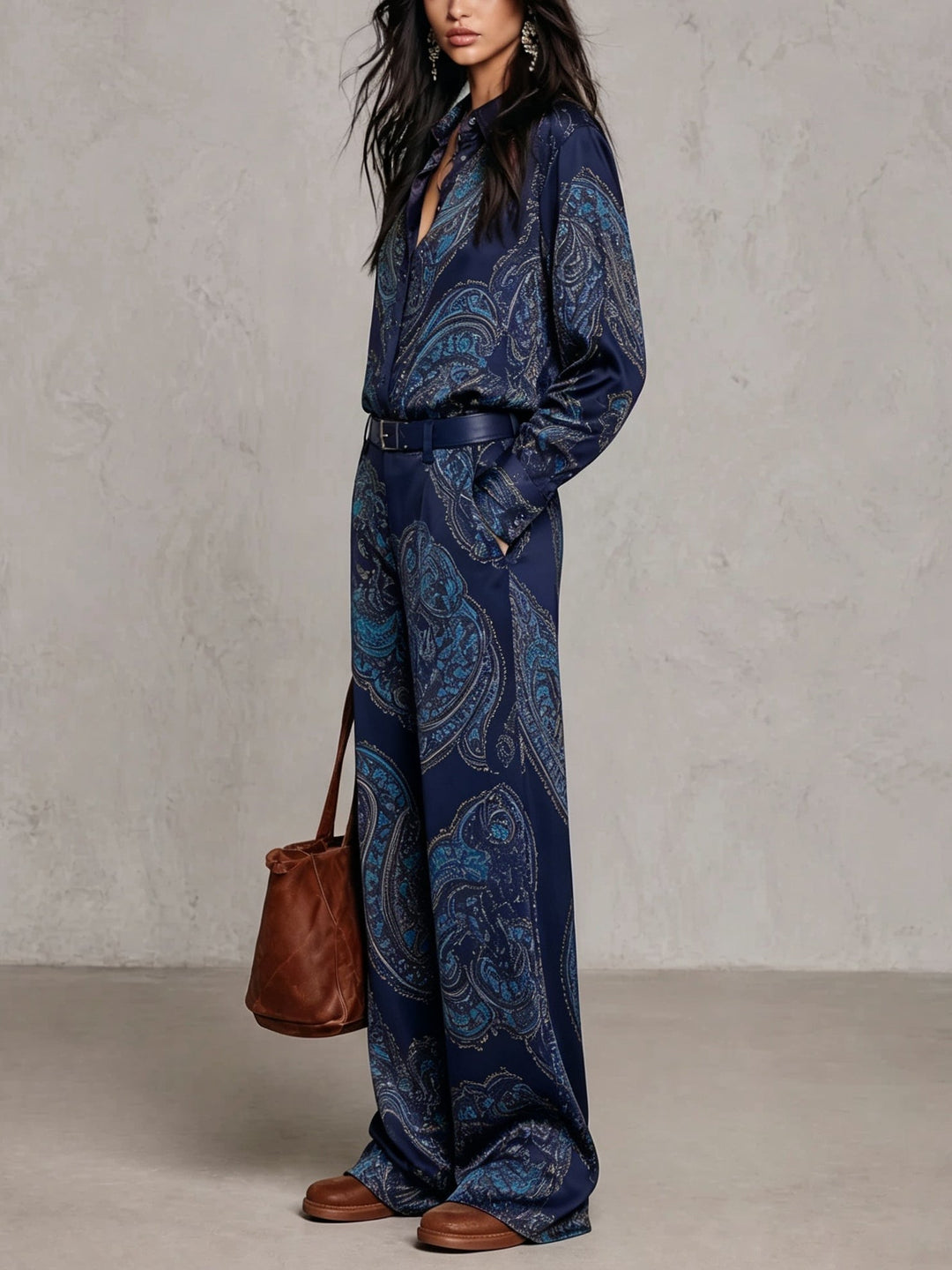 Ensemble Chemise et Pantalon Large en Satin à Motif Cachemire (avec Ceinture)