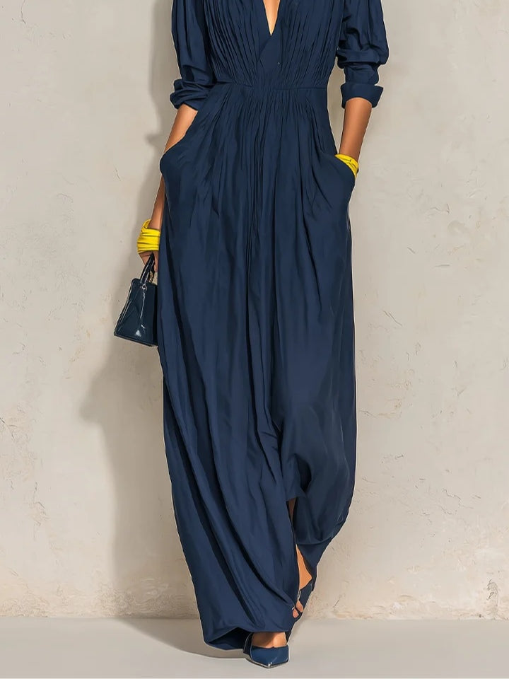 Azurine | Robe Longue Plissée Bleu Marine à Décolleté en V